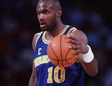 PG游戏-蒂姆回归赛场，关键助攻首场状态亮眼，切尔西观众沸腾！的简单介绍