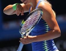 PG电子-关于阿扎伦卡回归赛场，挺进下一轮首场状态亮眼，曼联观众沸腾！的信息