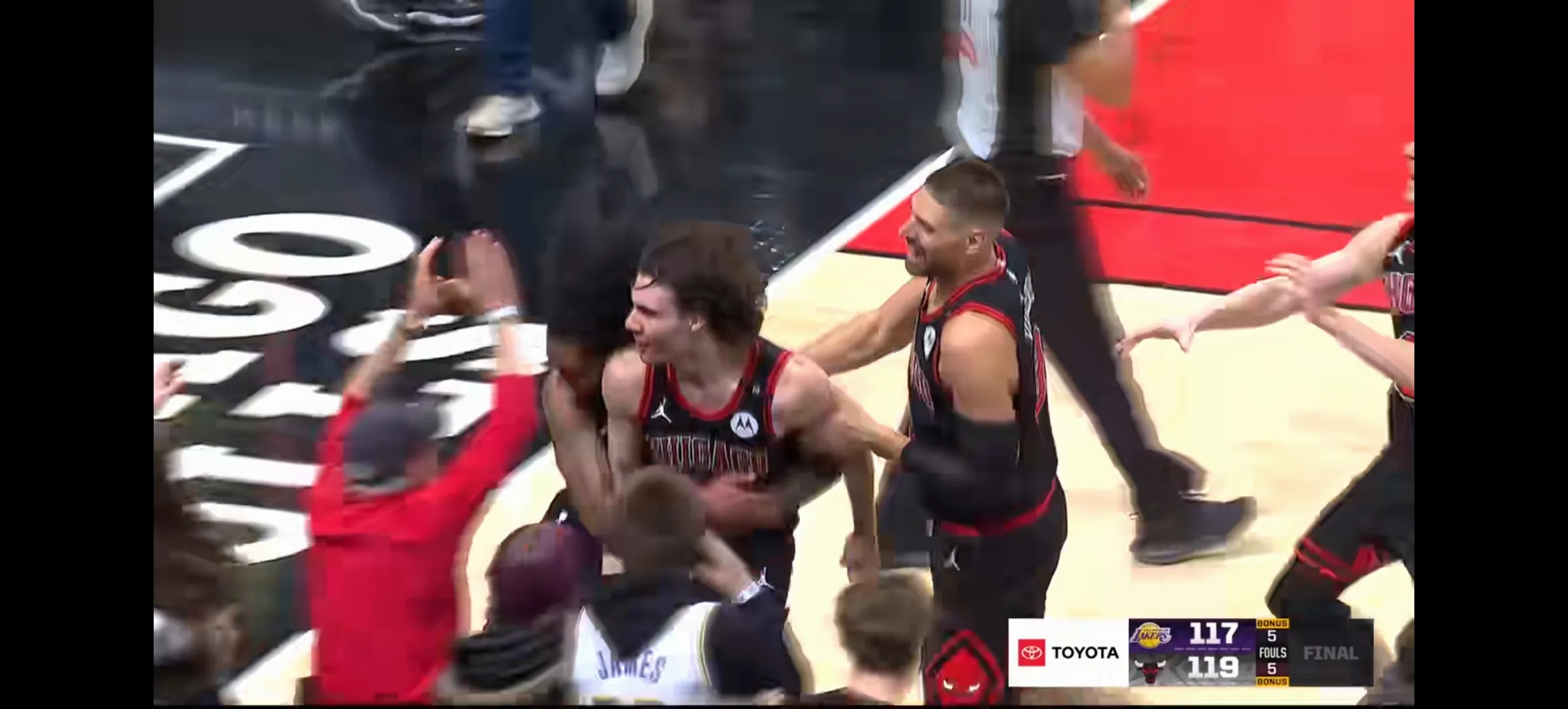 PG- 莱万多夫斯基肌肉 