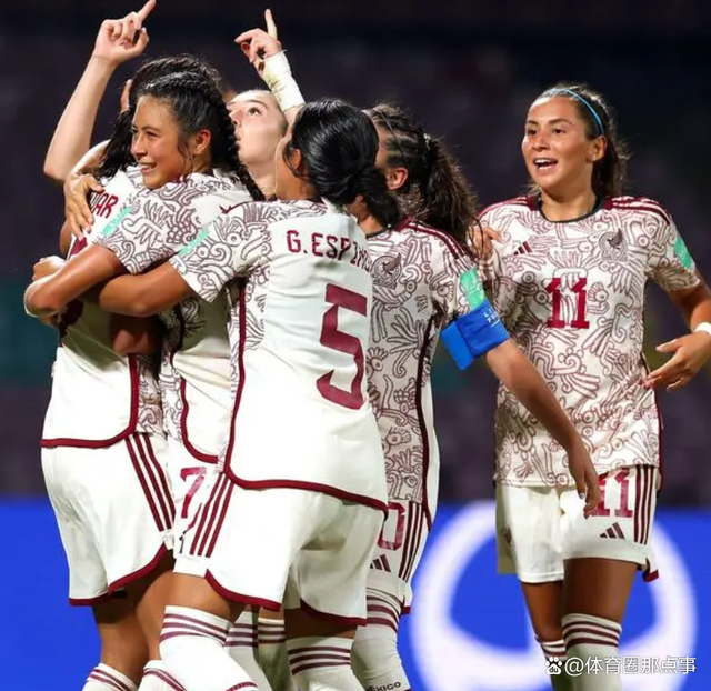 PG- 西亚卡姆爆冷击败中国队,回归赛场引爆全场视频 